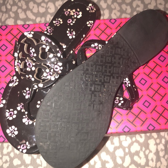 Tory Burch Sandals - Picture 3 of 3